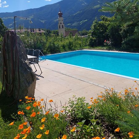 Garni Unterwegguetl Bed and Breakfast Naturns Buitenkant foto